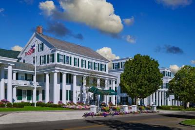 CWI Acquires Two Resort Properties The Equinox
