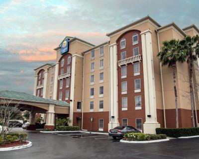 Meridian Capital Arranges $5.9M for Orlando Comfort Inn Meridian Capital Group recently arranged $5.9M for this Orlando Comfort Inn.