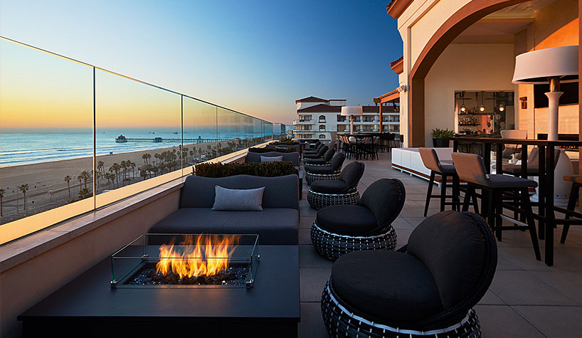 What’s Cookin’ in F&B? The Waterfront Beach Resort, a Hilton Hotel